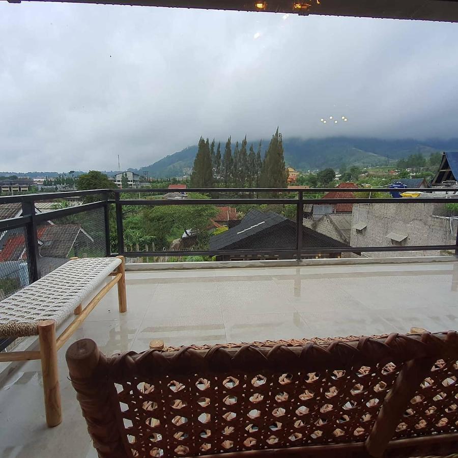 Wulan Cottage Lembang Esterno foto